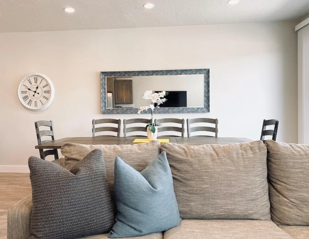 Stargazer – Luxury Condo, Rooftop Views, Private Hot Tub