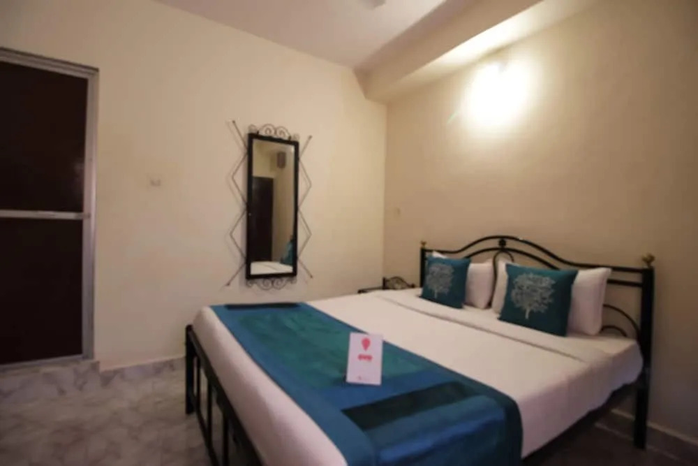OYO 9410 Calangute Baga Road