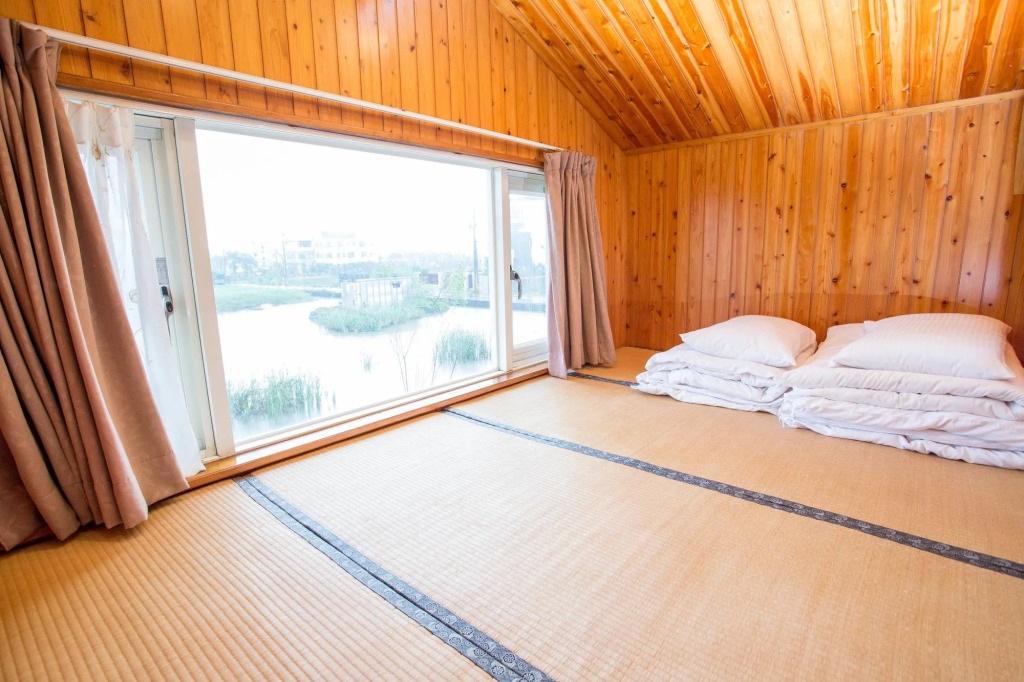 Dong Shan He B&B