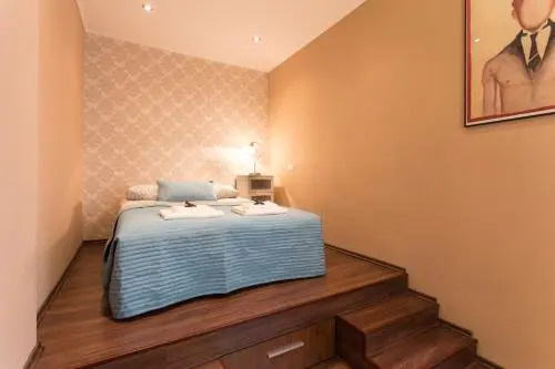 Tyzenhauz Apartments - Classic