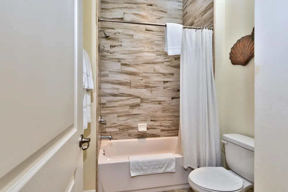 Amalfi 3 Bedroom Home by NFVH