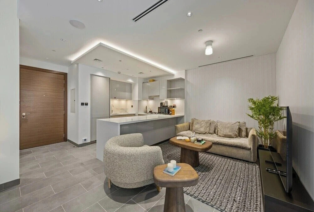 Modern Apartment w/ Balcony & Pool Access