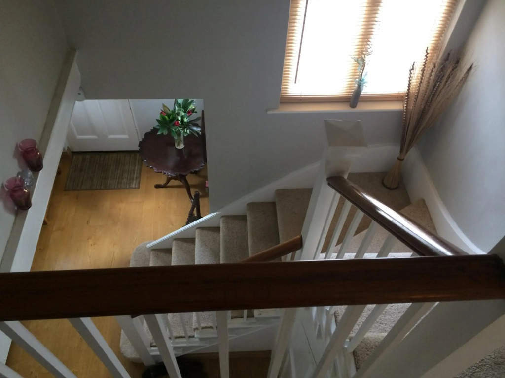 Lovely Family home with Beautiful Large gardens dog friendly