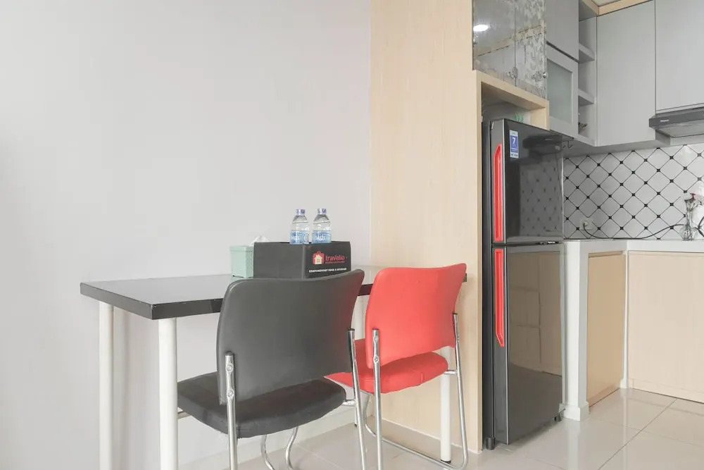 Restful And Spacious Studio At Daan Mogot City Apartment