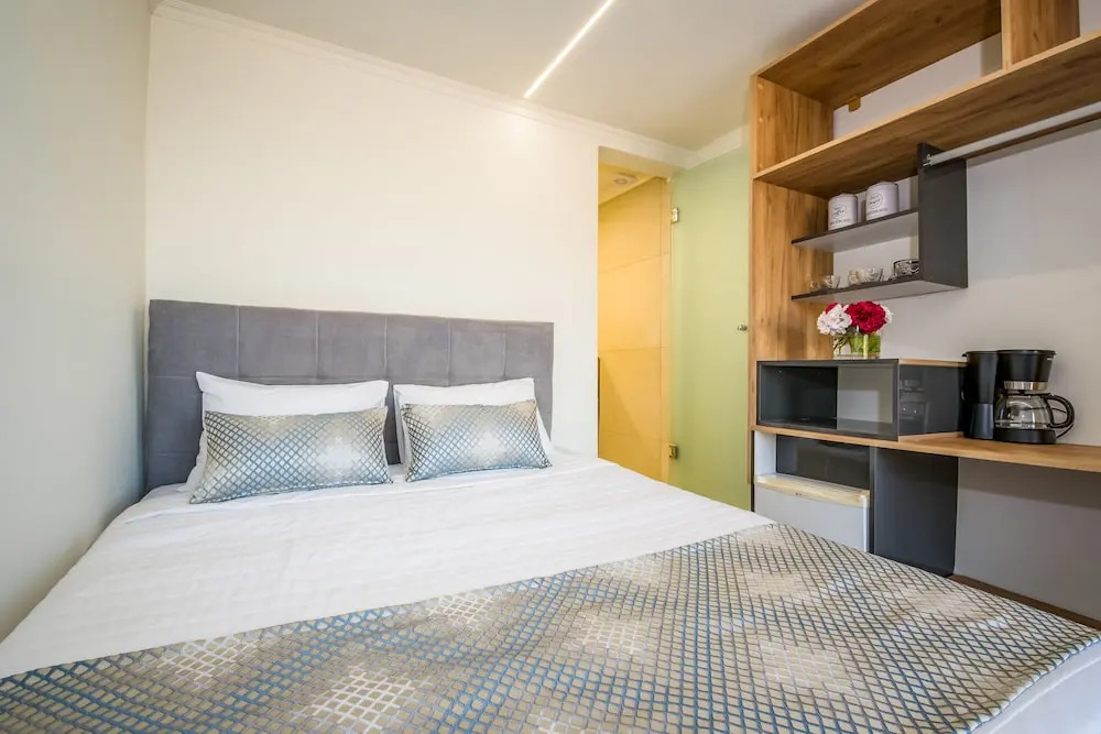 Villa Kedria and Kedria lounge