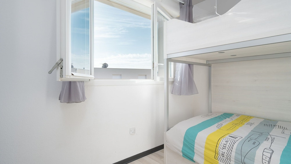 Spacious Apartment in Valras-plage
