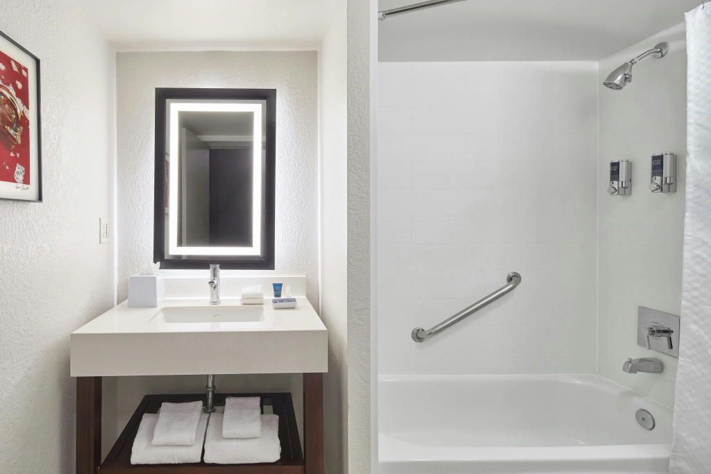 Four Points by Sheraton Tallahassee Downtown