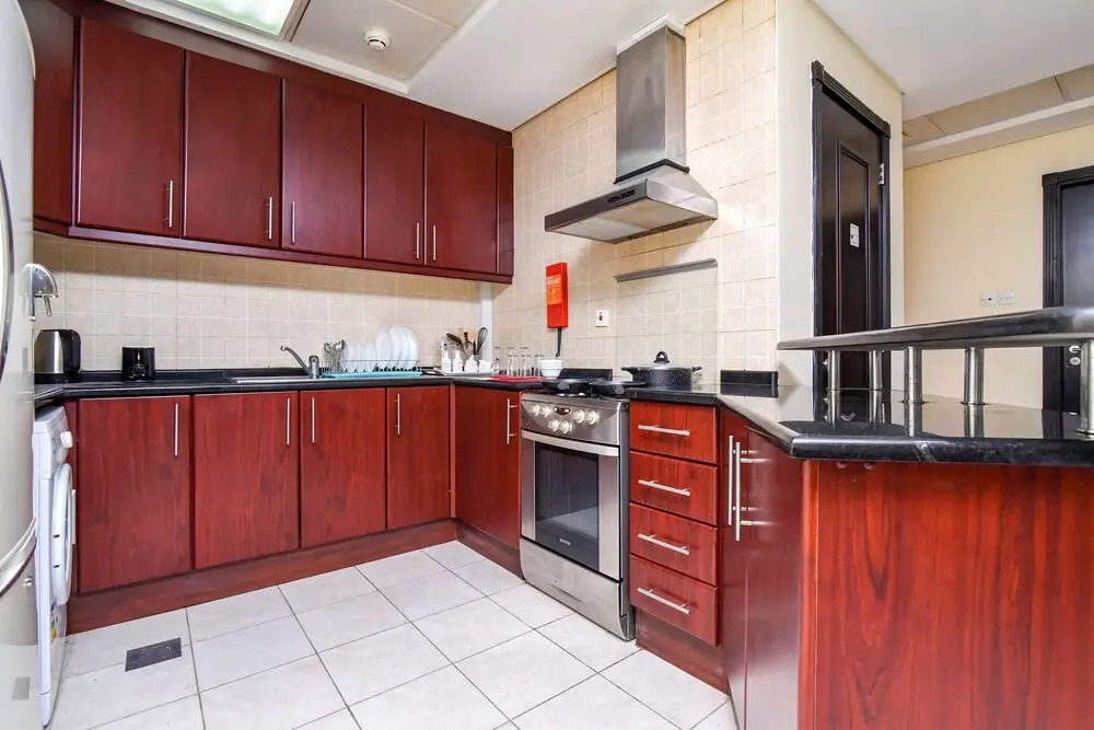 OYO 163 Home 1Bhk Discovery Garden City View
