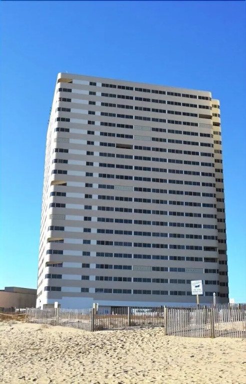 Atlantis 807 - 2 Br Condo
