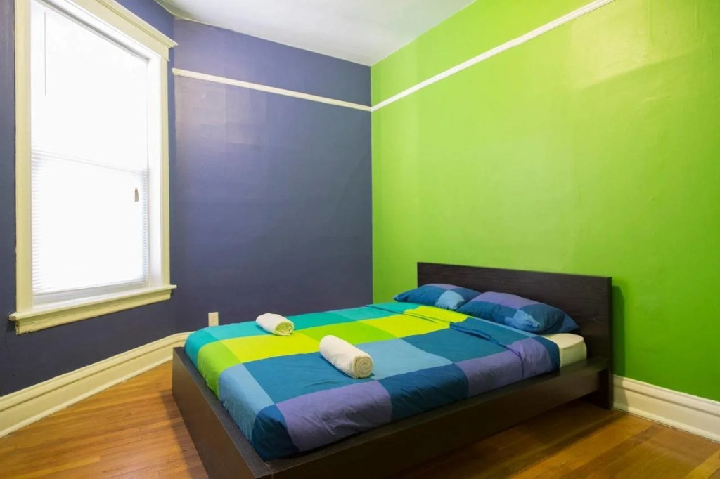 Wrigley Hostel - Chicago