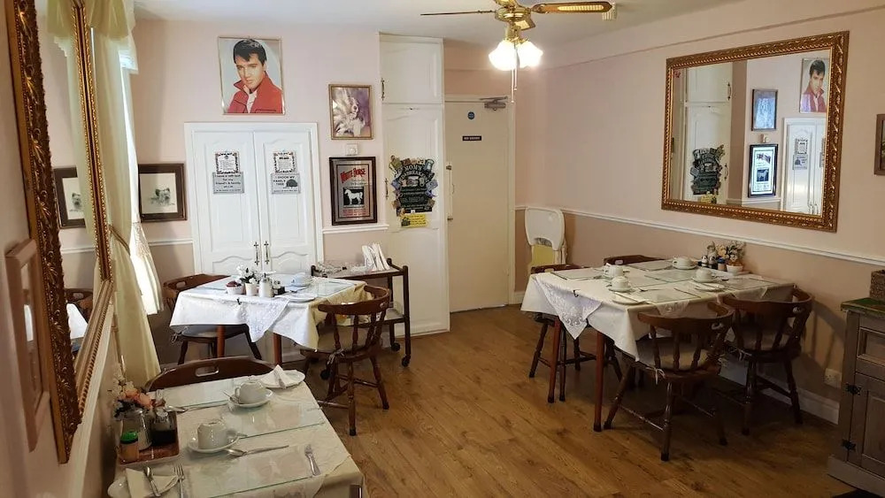 Adelaide Guesthouse