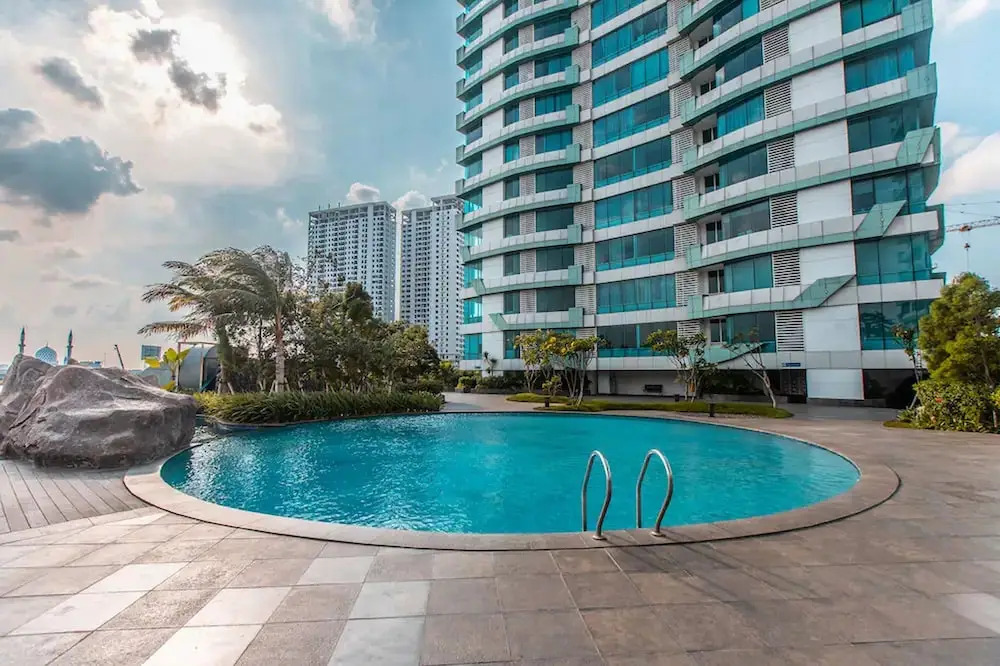 RedLiving Apartemen Grand Kamala Lagoon - Kita Pro Tower Barclay North