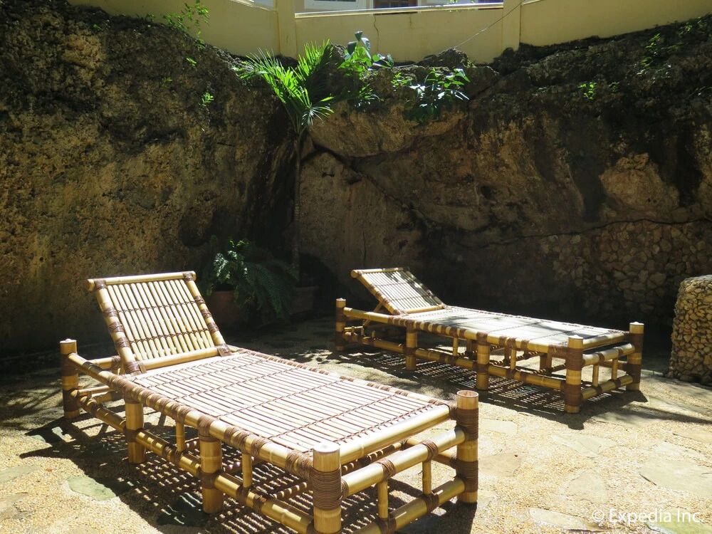 Sun Apartelle