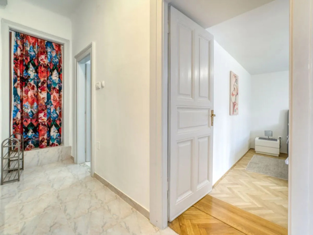 Apartment Edo Lovran