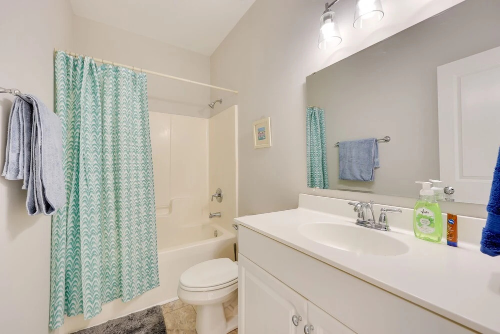 Pet-friendly Wilmington Home - 2 Mi to Riverwalk