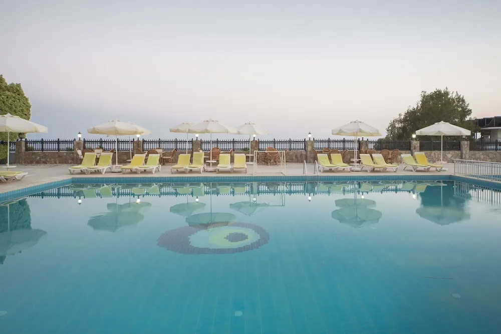 Club Sun Paradise Hotel