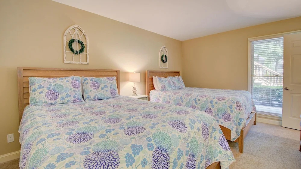 #111-1 Weehawka Way 2 Bedrooms 2 Bathrooms Condo