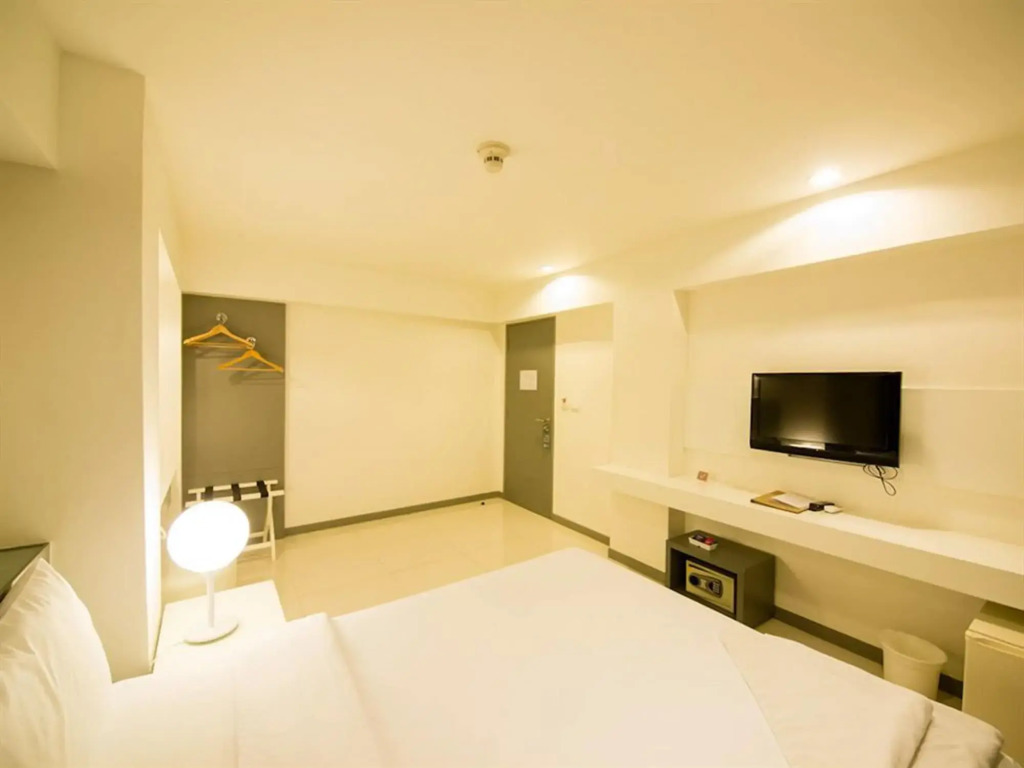 CMYK Boutique Hotel