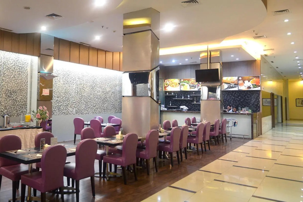 World Hotel Jakarta - Bandengan