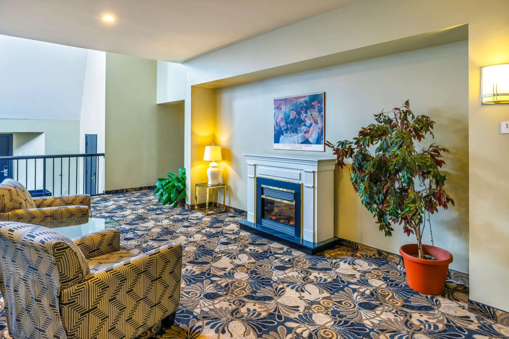 Quality Inn & Suites Garden of the Gulf