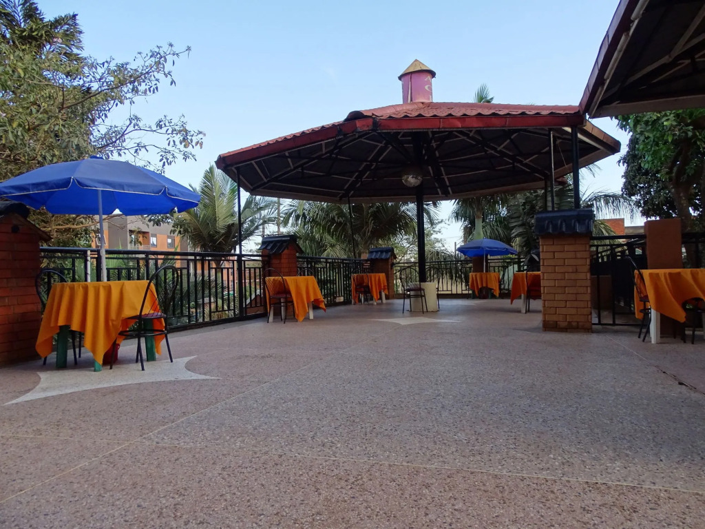Angel's Castle Hotel