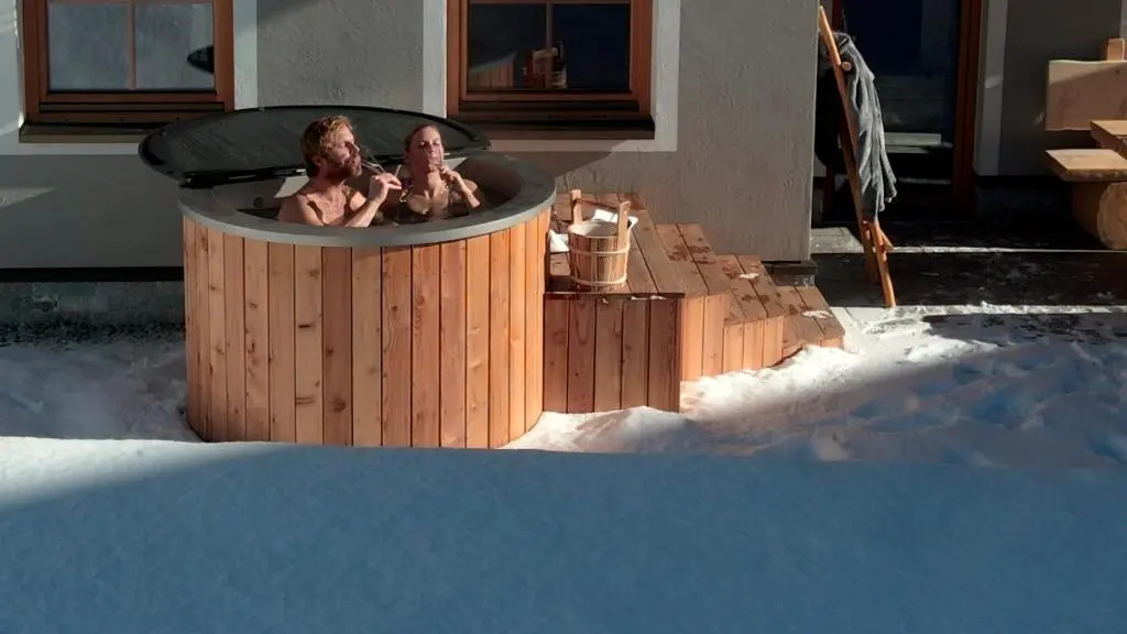 Engadin Chalet - Private Retreat & Appart -St Moritz - Val Bever