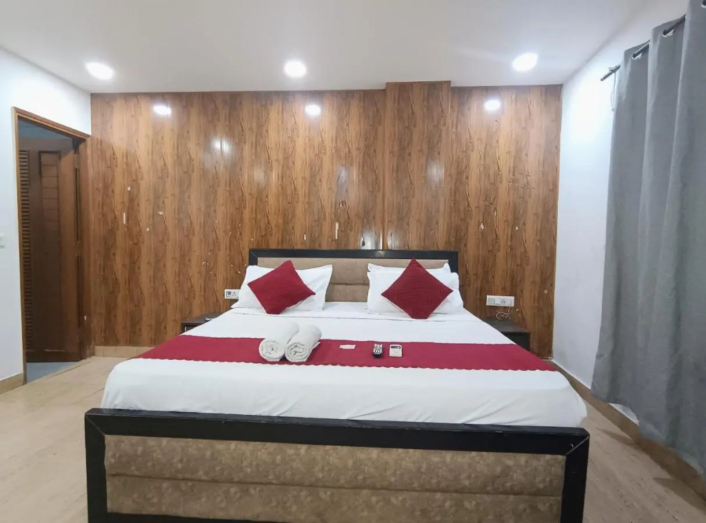 Mauryan Elite Hotel @ Devli Khanpur