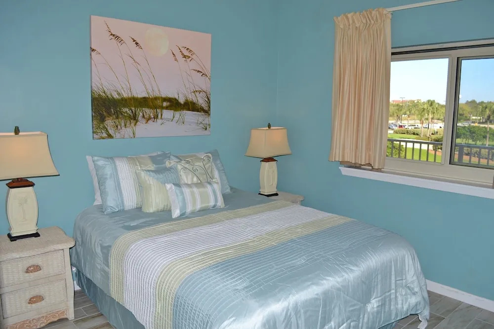 Tops'l Resort by Gibson Beach Rentals