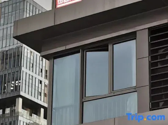 Changying Apartment (Nanjing South Railway Station Duxu Tiandi Branch)