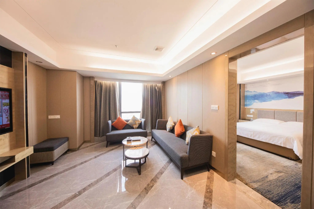 Mizparton Hotel (Enping Jinsha Square)