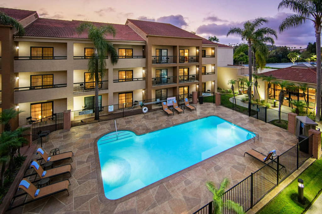Courtyard by Marriott San Diego Sorrento Valley