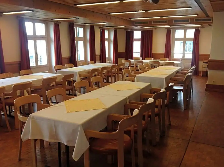 Hotel 3 König