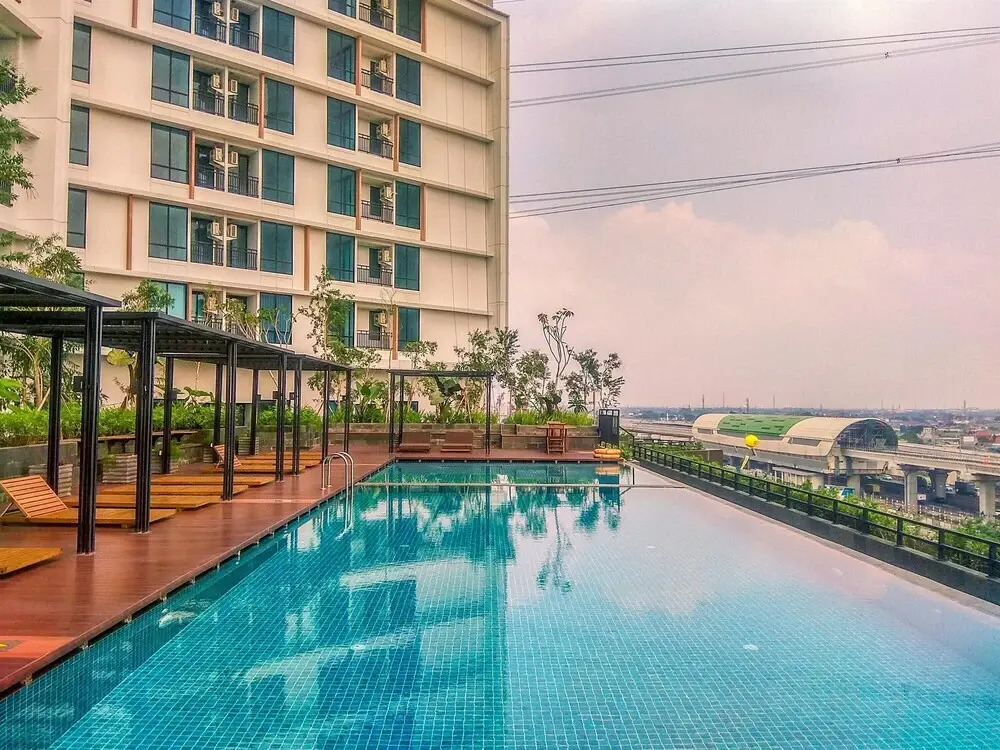 Best Choice and Comfy Studio Apartment LRT City Bekasi
