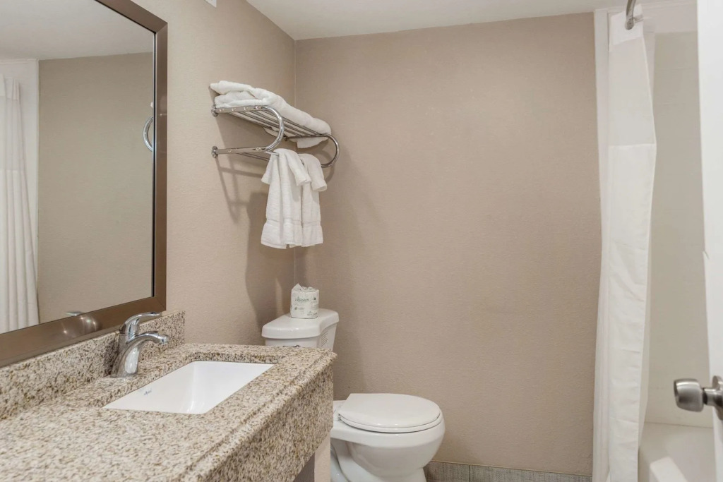 Pocono Inn & Banquet - Stroudsburg