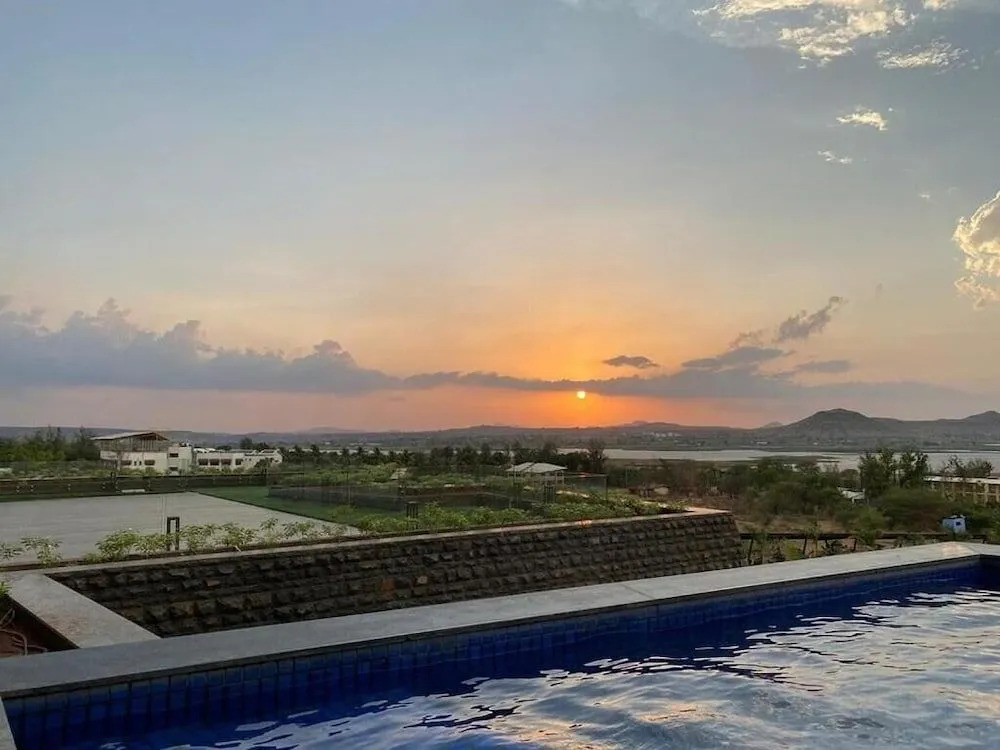 Aria Resort & Spa