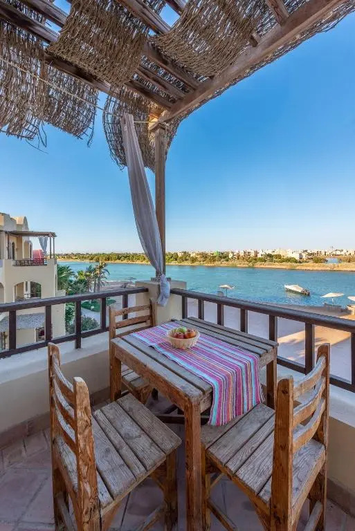 Lagoon View 1-Bedroom Apartment in West Golf El Gouna