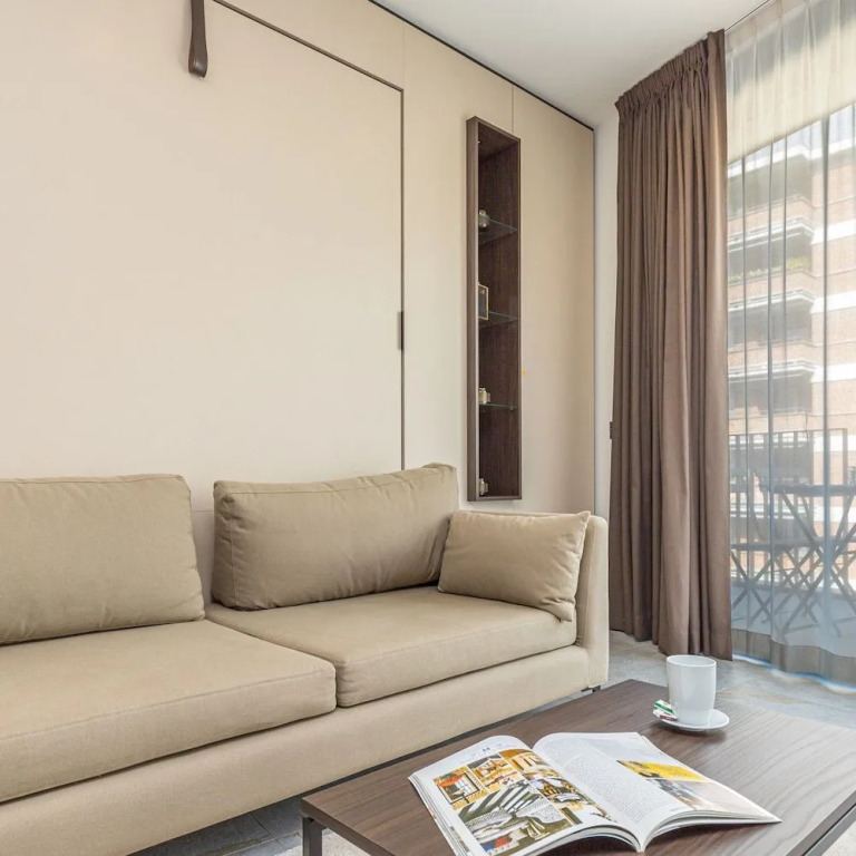 Icon H 307 Suite Micro-living
