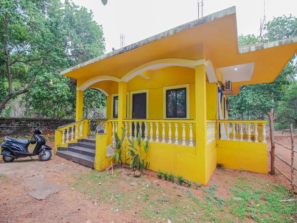 OYO 15104 Home Peaceful 2BHK Villa Baga