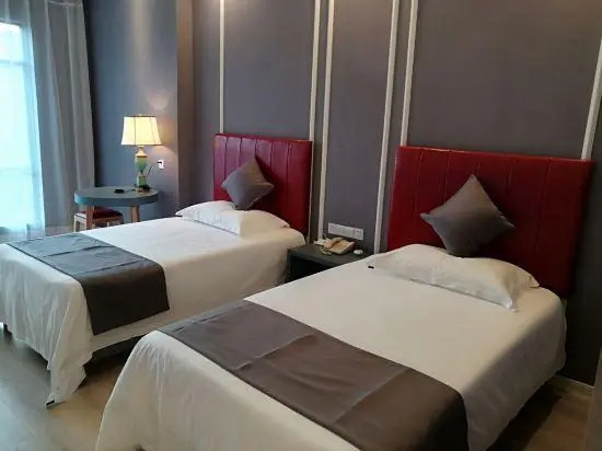 Hi-island Hotel