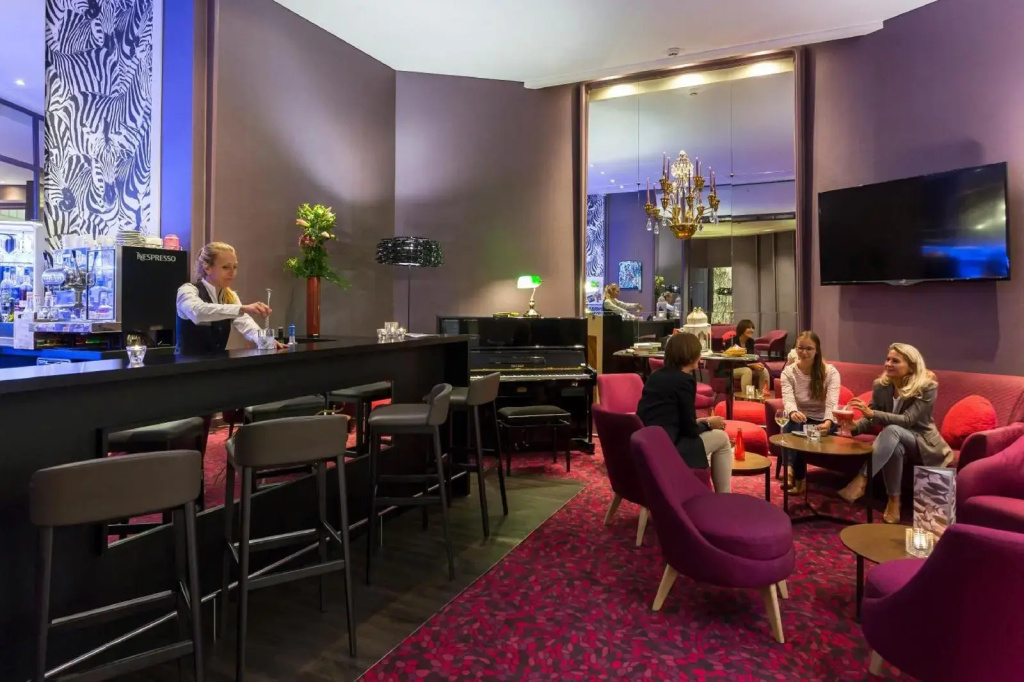 Oceania lHôtel de France Nantes