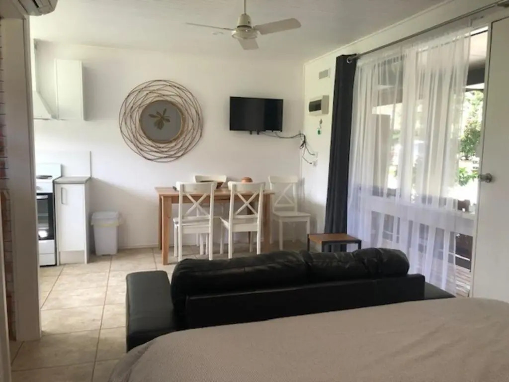 Marlo Hideaway