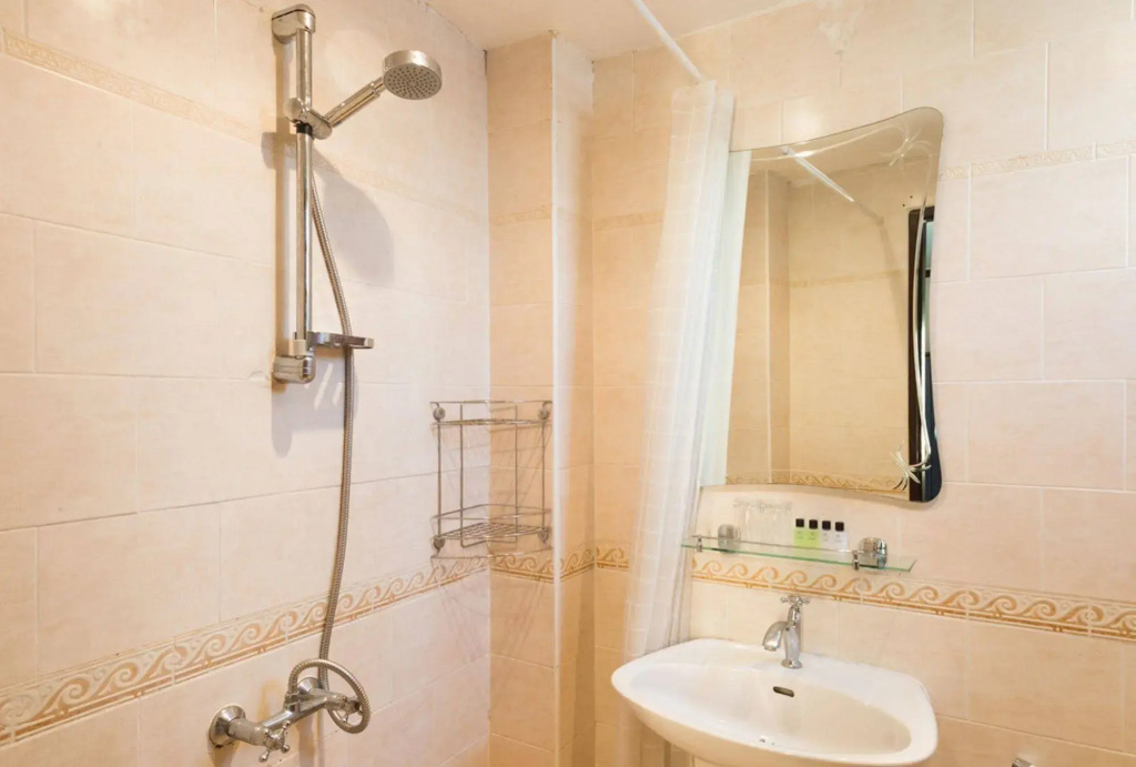 New Road Guest House