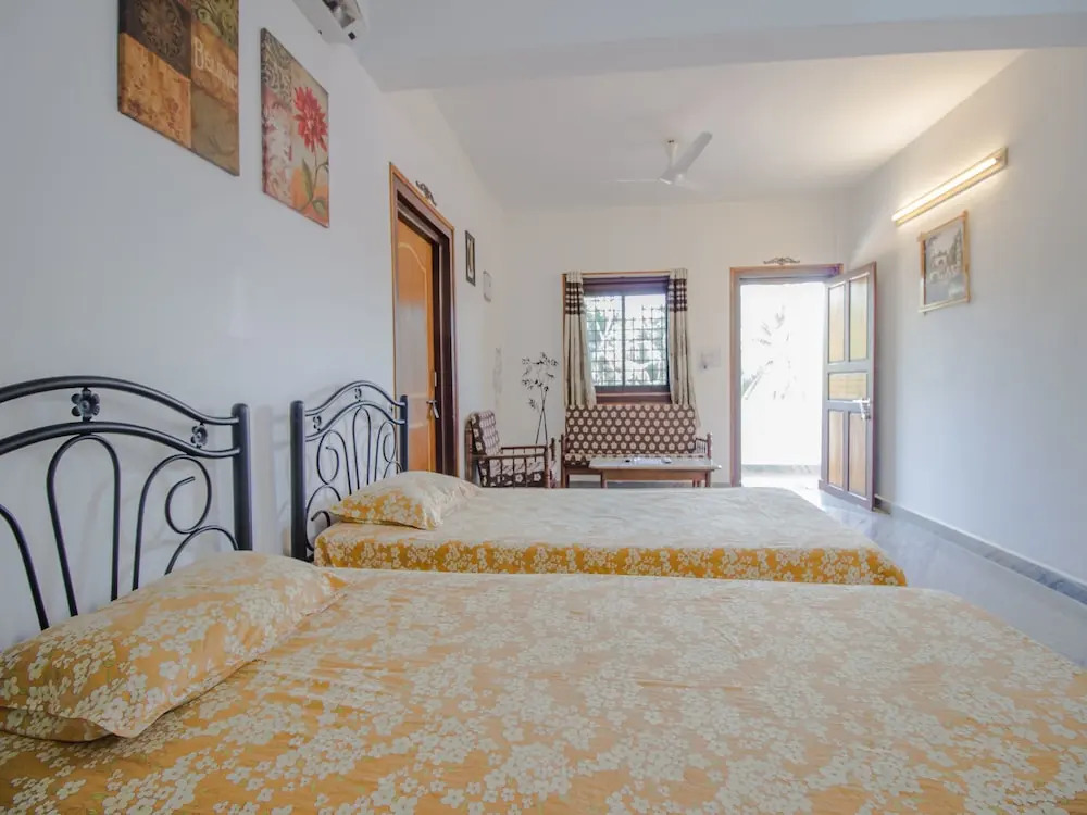 OYO 13528 Home 1BHK Siolim