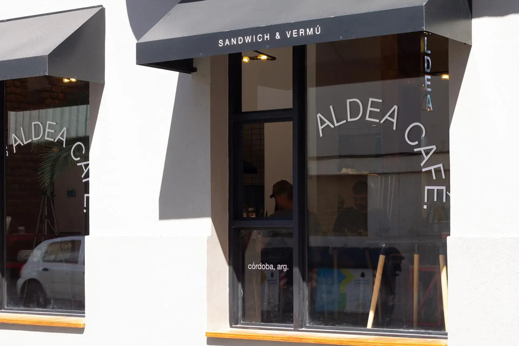 Aldea Hostel & Café