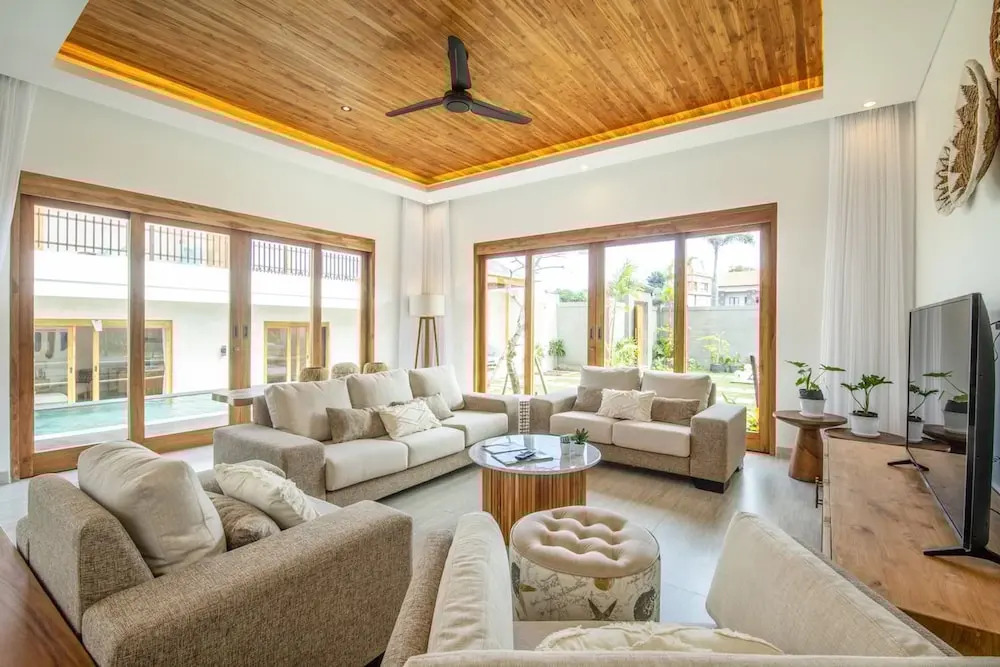 Breeze Opulent 6 BR in With Ocean View 5 Mins to Savaya