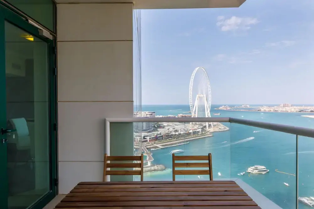 Maison Privee - Jaw-Dropping Sea Vw in Luxury Apt w/Delux Fittings