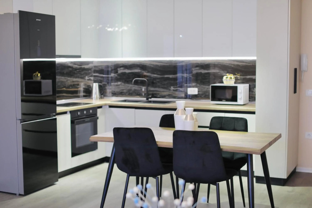 Miku Apartment - Captivating 3BDR At Olympic Residence