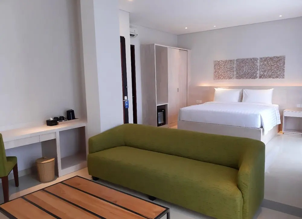 Palette Signature Hotel