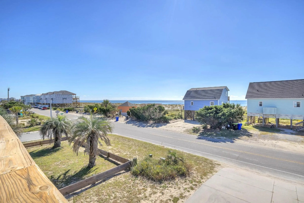 A Most Steller Place by Oak Island Accommodations