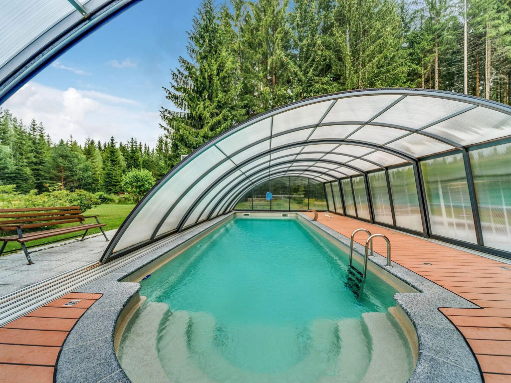 Luxurious Apartment in Jägersgrün with 2 Sauna near Beach